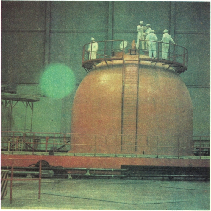 В реакторном отделении Кольской АЭС